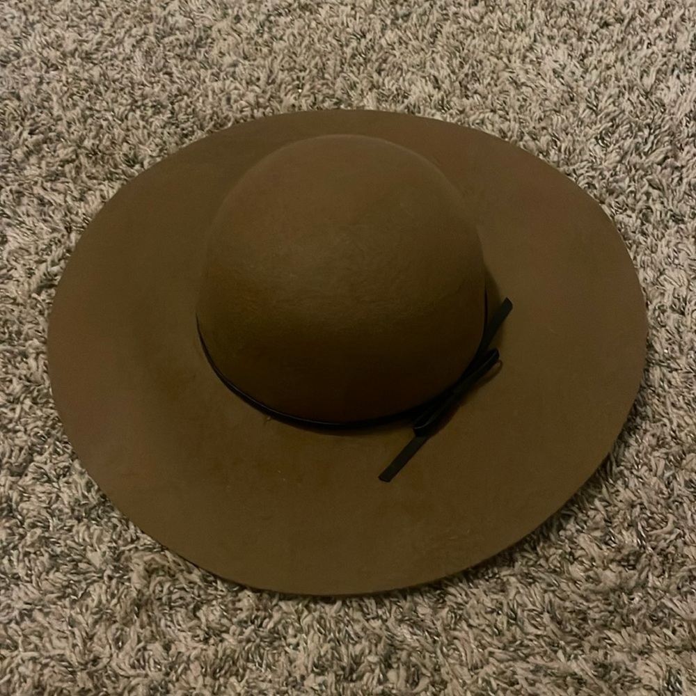 Brown wine hat